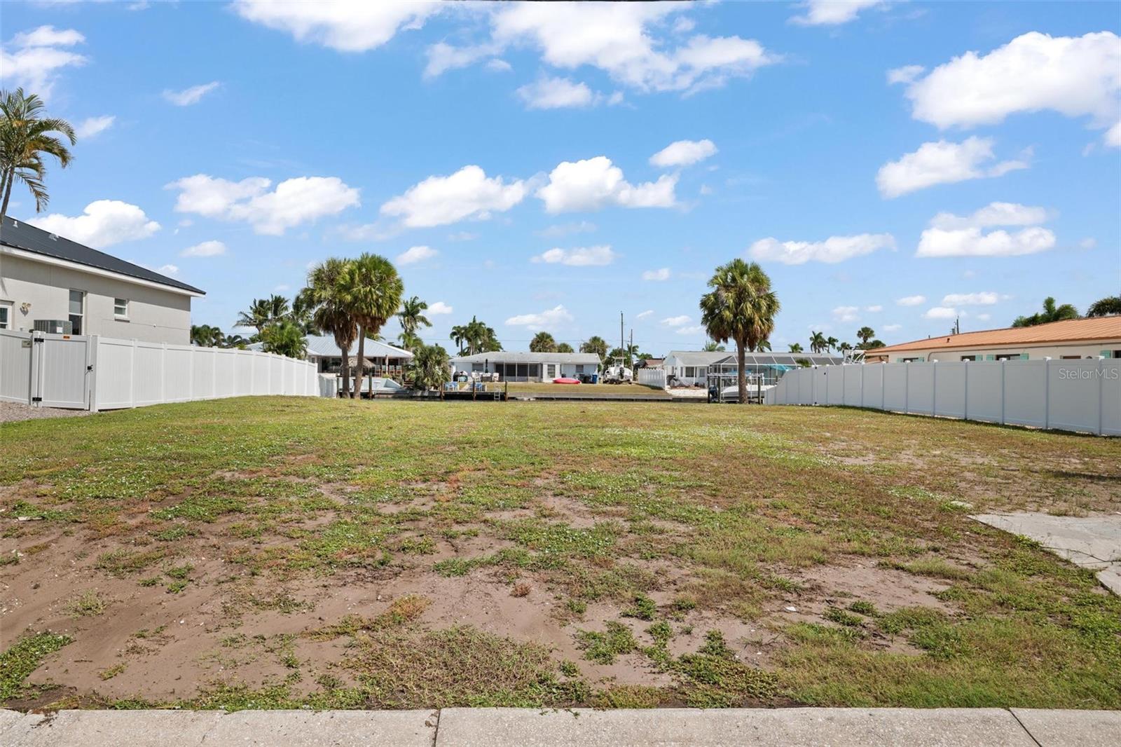 SAN REMO SHORES - Land