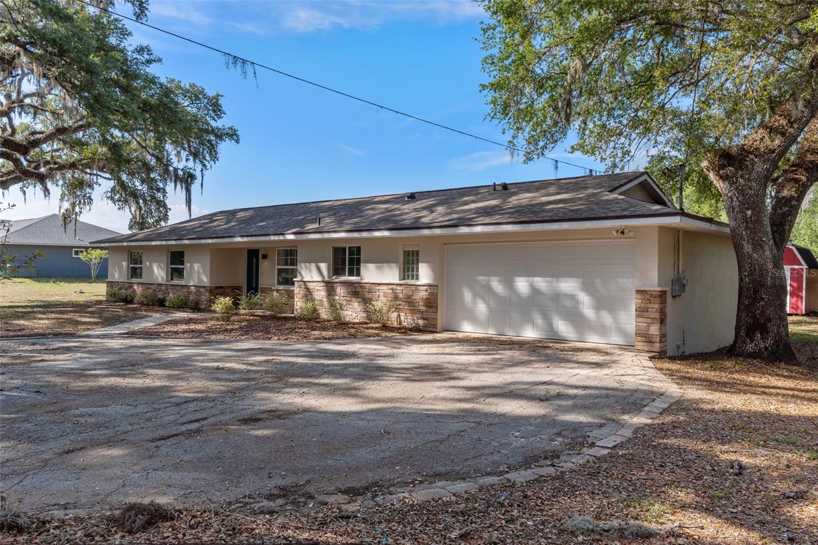 LAKEWOOD - Residential