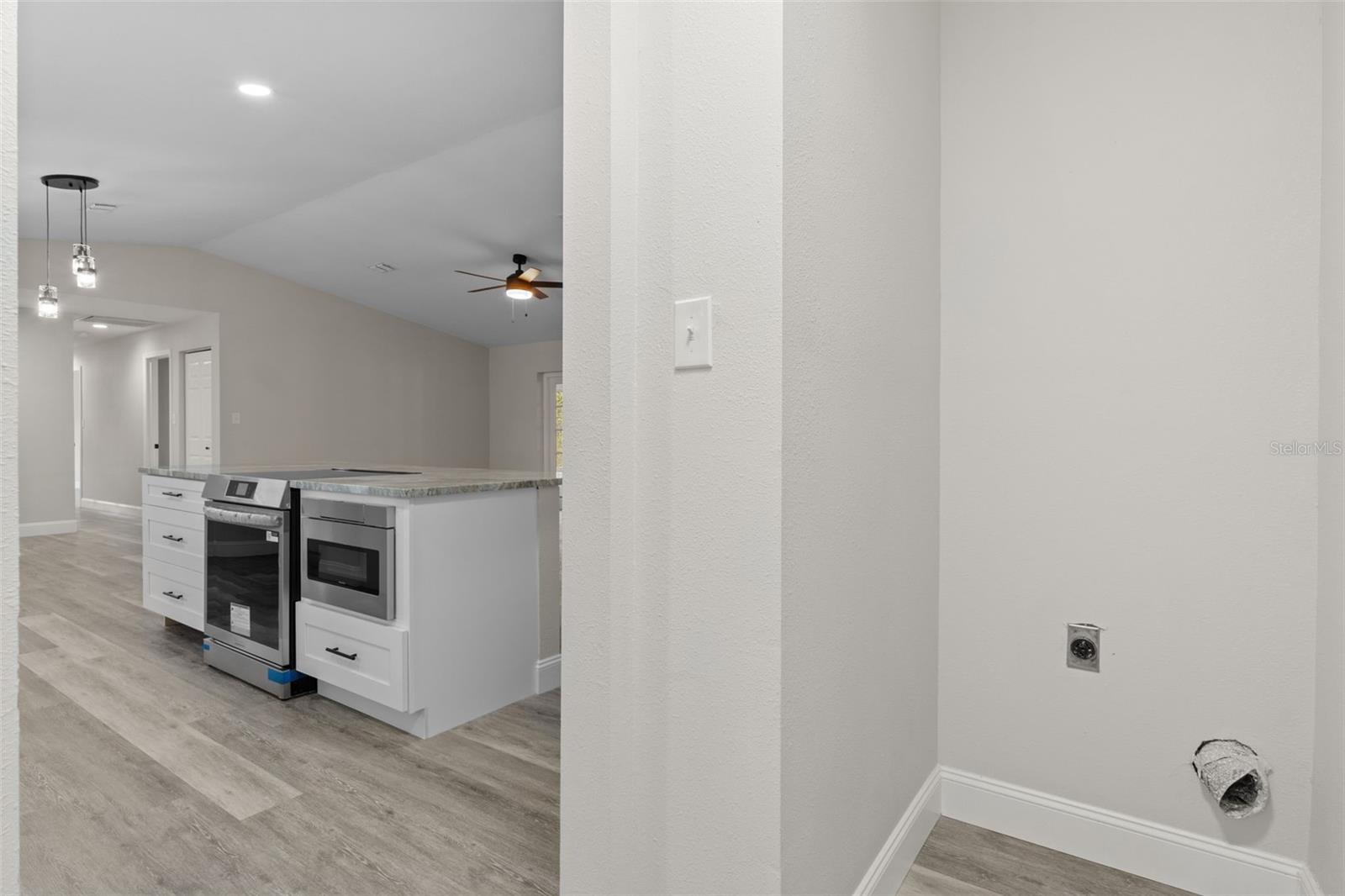 LAKEWOOD - Residential