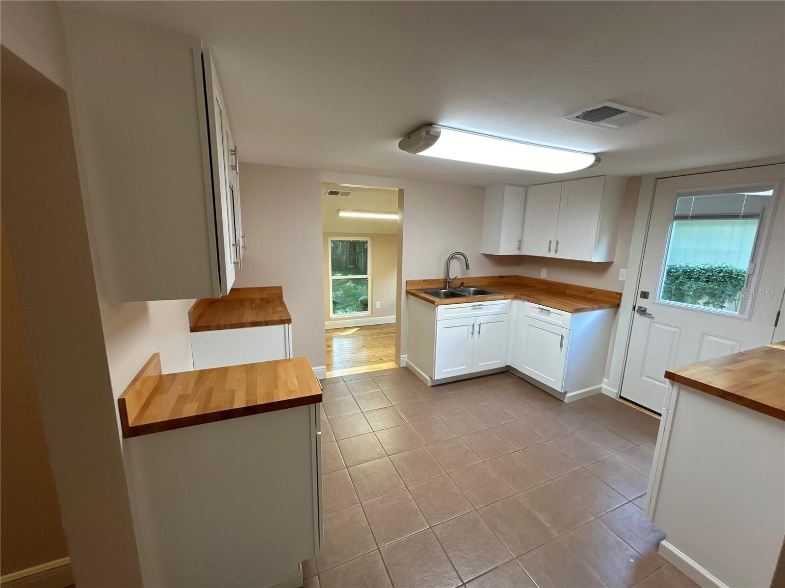 TOMPSETT - Residential