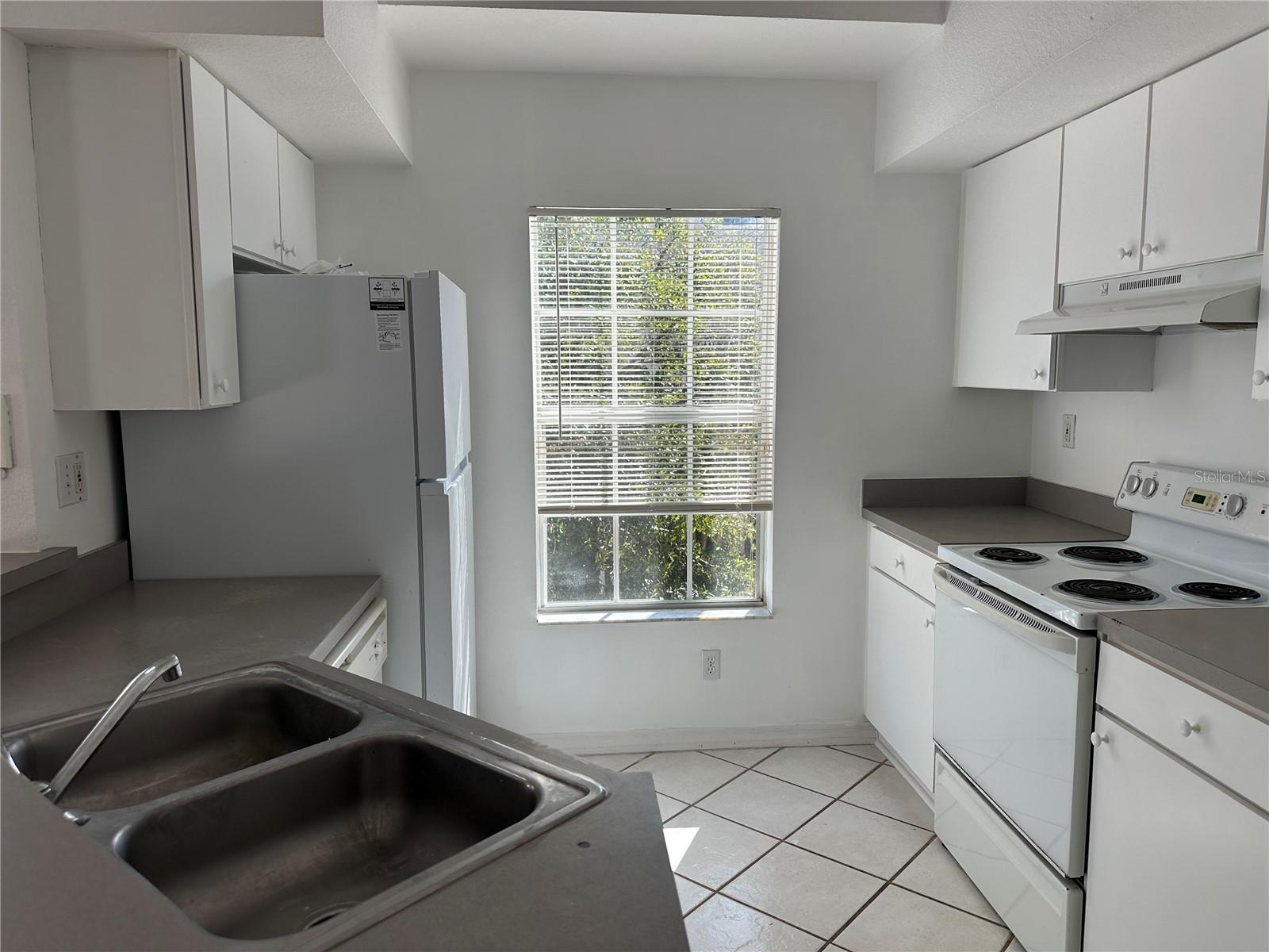 LAKE CHASE CONDO - Residential