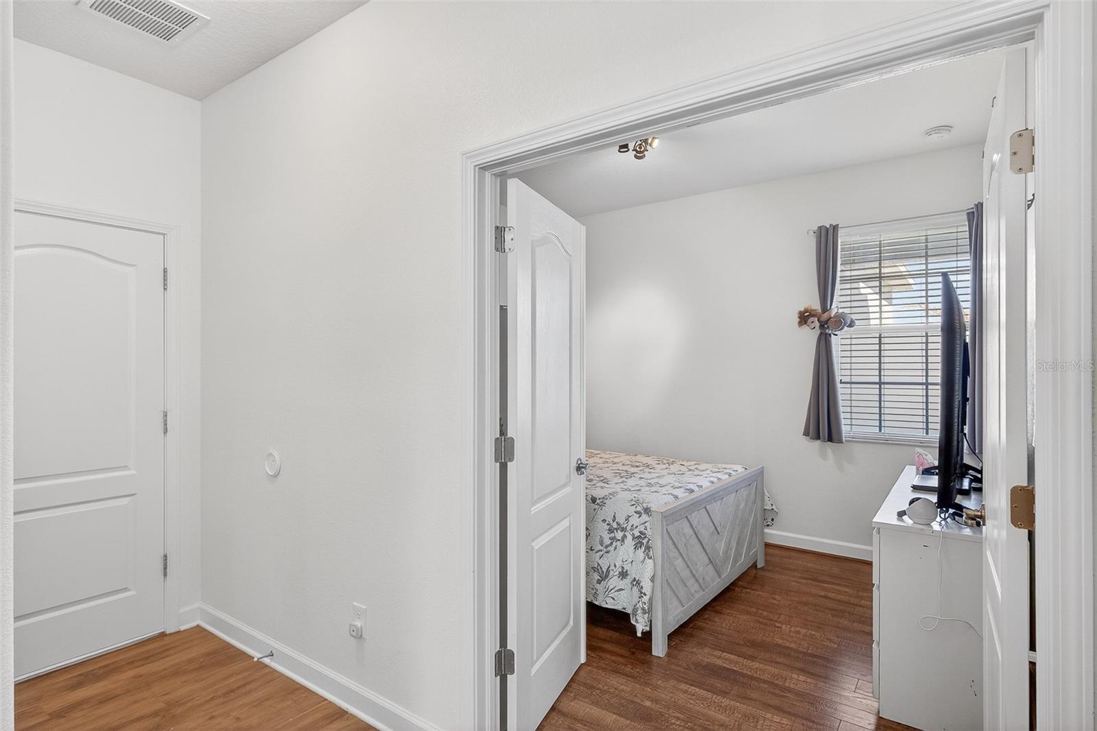 NOTTINGHAM AT LEGENDS - Residential