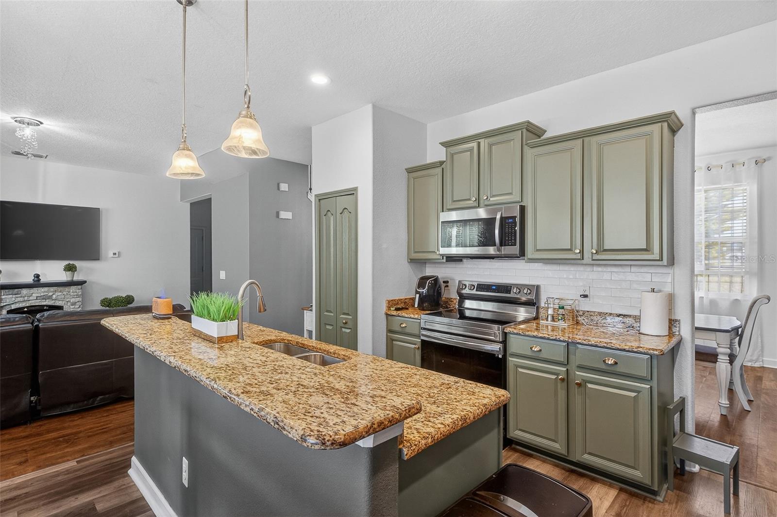 NOTTINGHAM AT LEGENDS - Residential