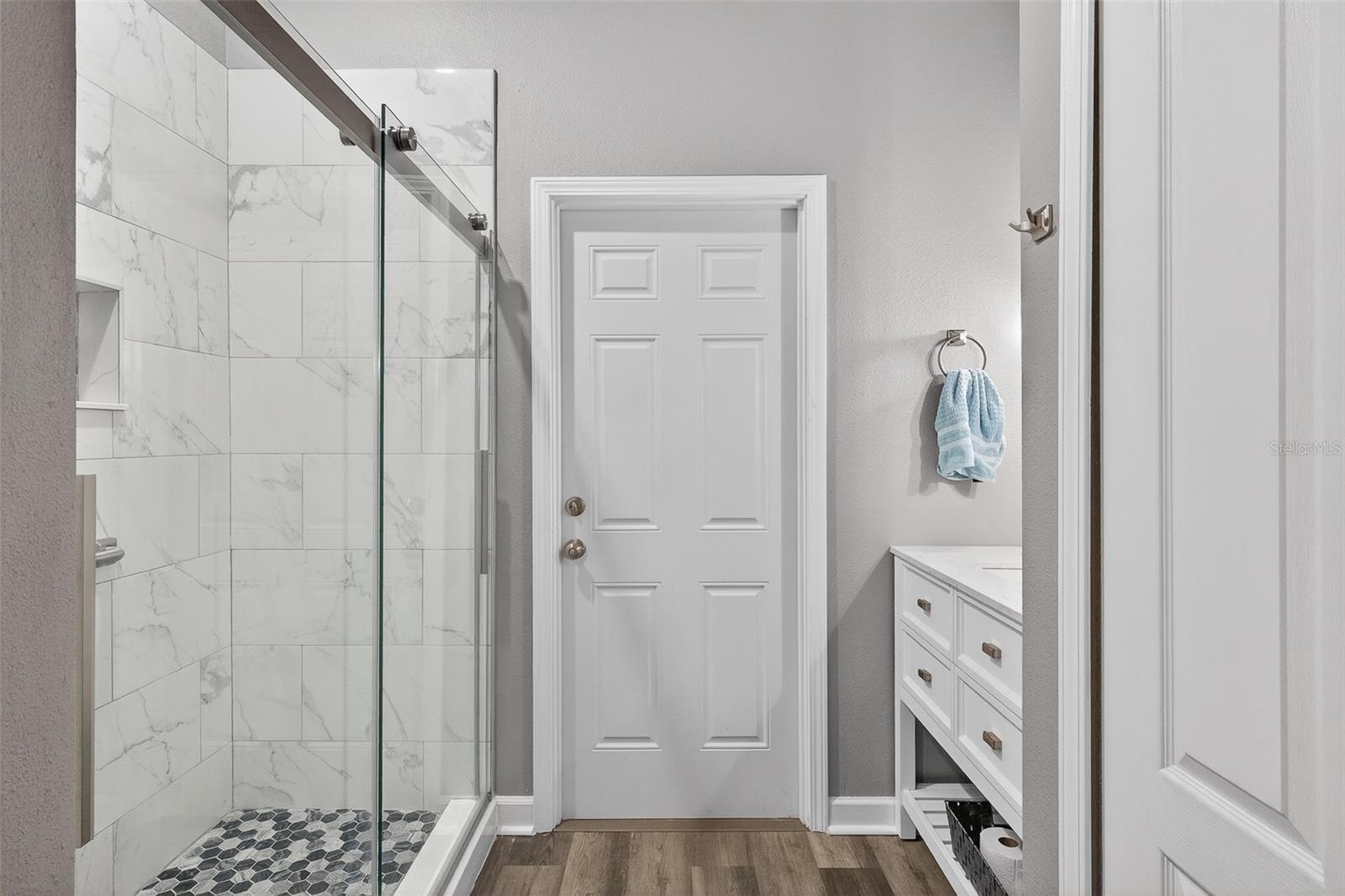 NOTTINGHAM AT LEGENDS - Residential