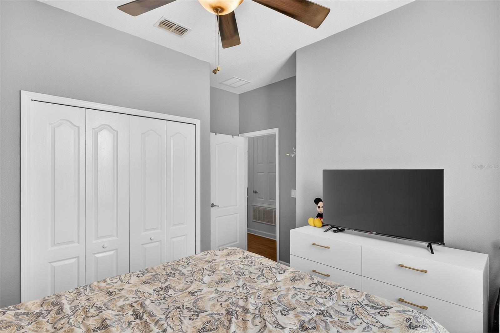 NOTTINGHAM AT LEGENDS - Residential