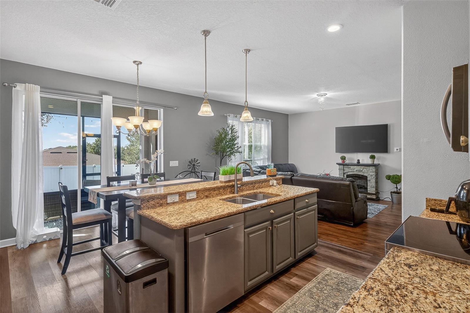 NOTTINGHAM AT LEGENDS - Residential