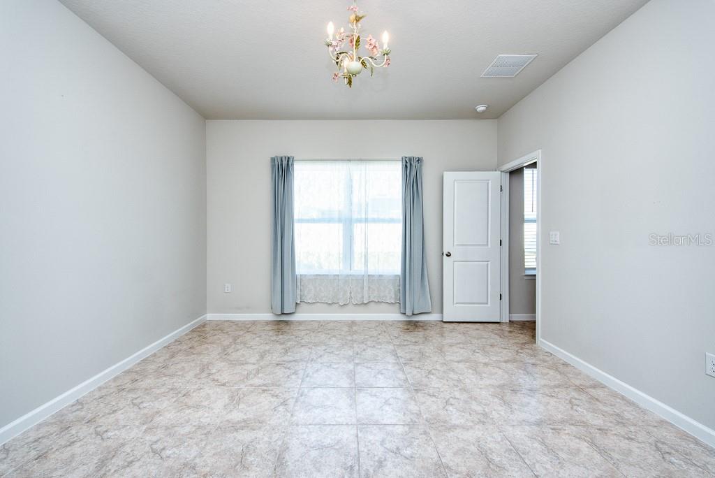 CHAPEL CRK VLGS 7 & 8 PH 1-3 - Residential