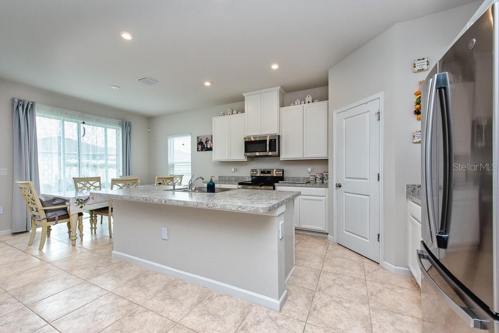 CHAPEL CRK VLGS 7 & 8 PH 1-3 - Residential