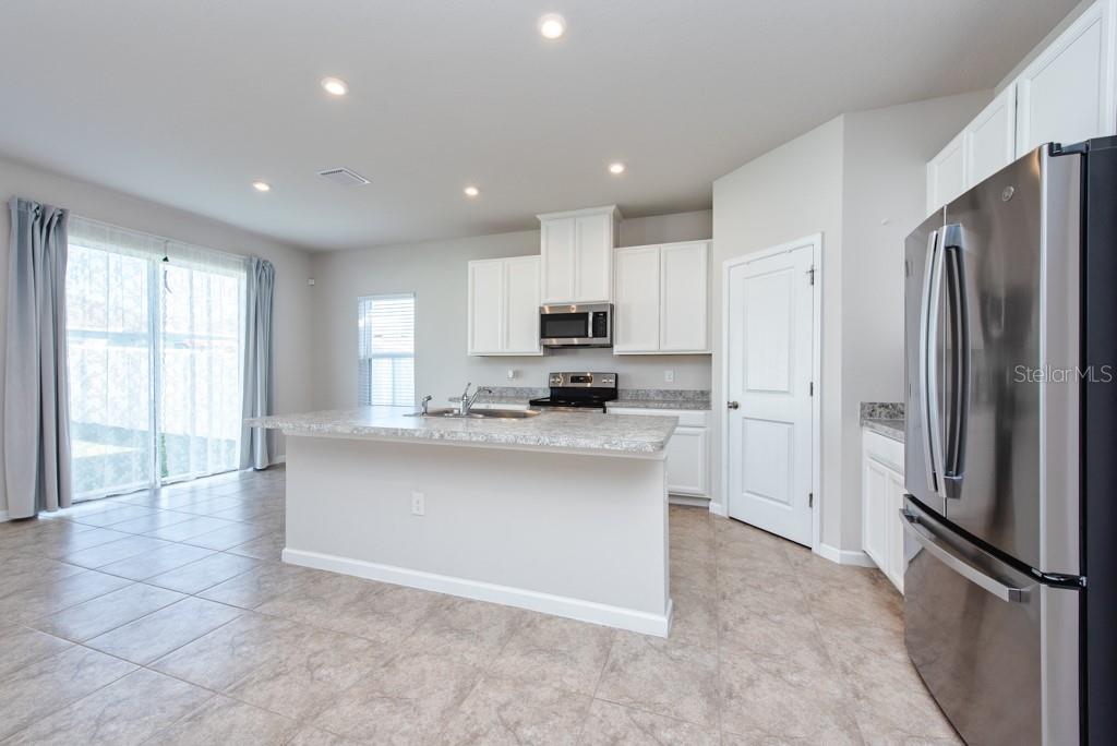 CHAPEL CRK VLGS 7 & 8 PH 1-3 - Residential