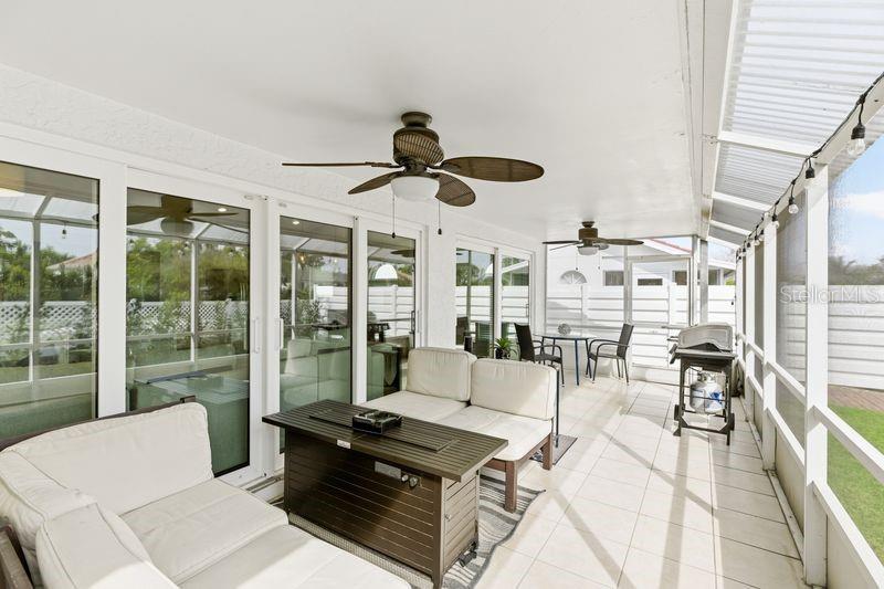 PALM COURT VILLAS PHASE 3,5,19,37&43 - Residential