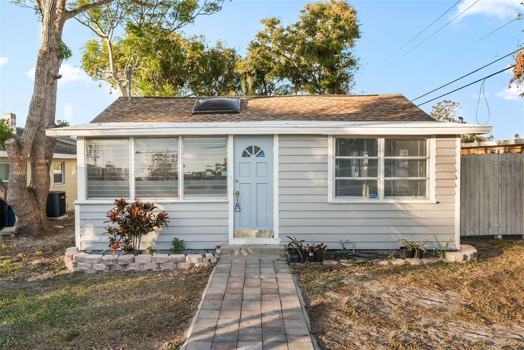 Photo of 412 Pleasant Street, Clearwater, FL 33755 (MLS # TB8499057)