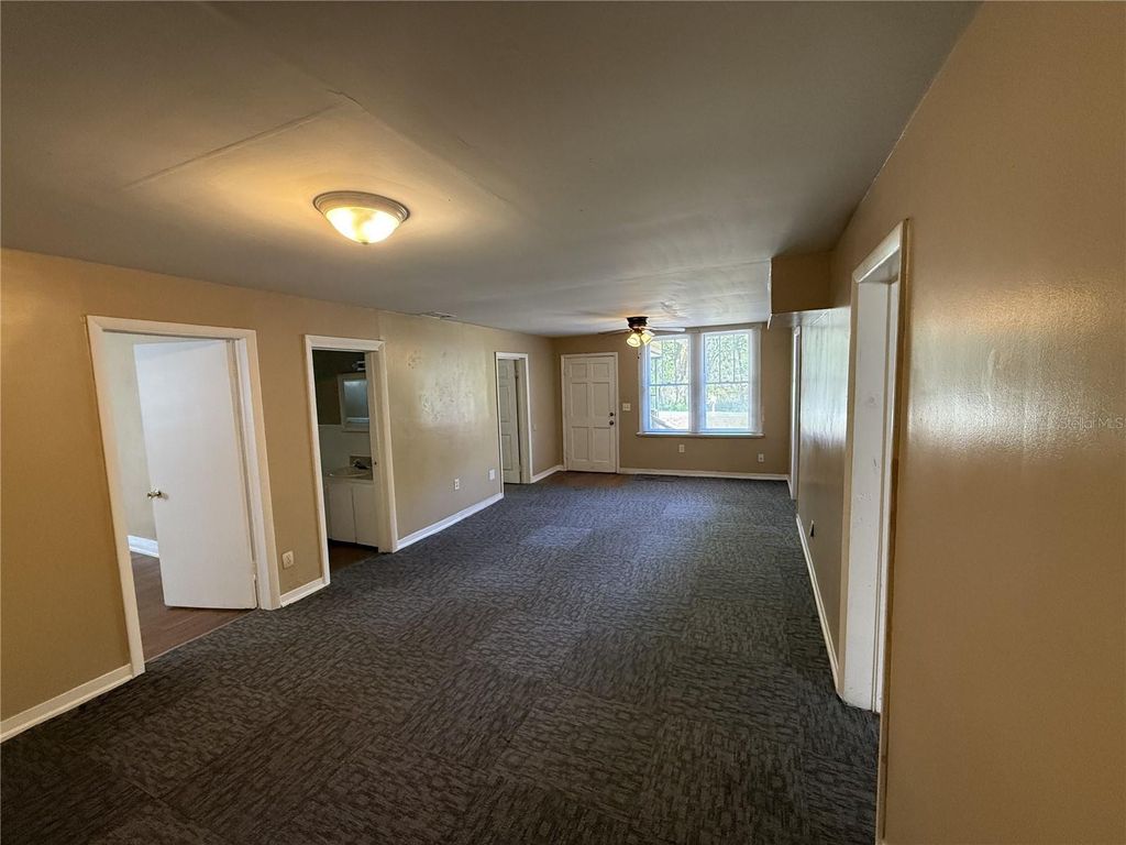 Photo of 314 W Crescent Drive, Lakeland, FL 33805 (MLS # TB8494137)