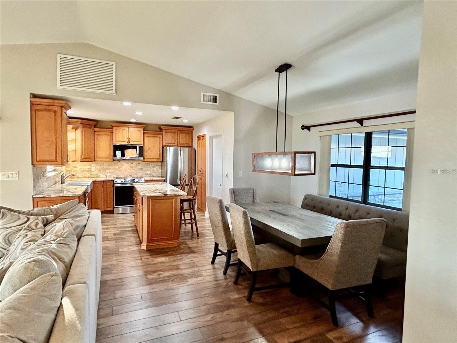 SEBRING PARK SUB - Residential Lease