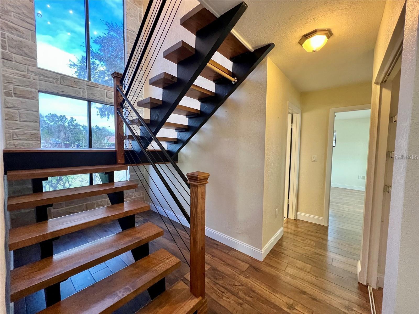 SEBRING PARK SUB - Residential Lease