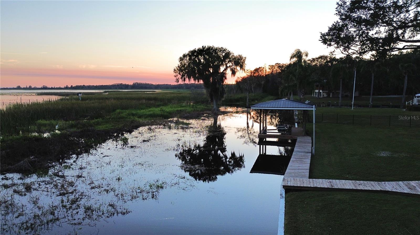 SEBRING PARK SUB - Residential Lease