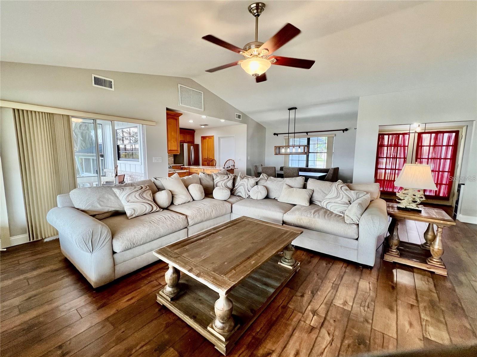 SEBRING PARK SUB - Residential Lease