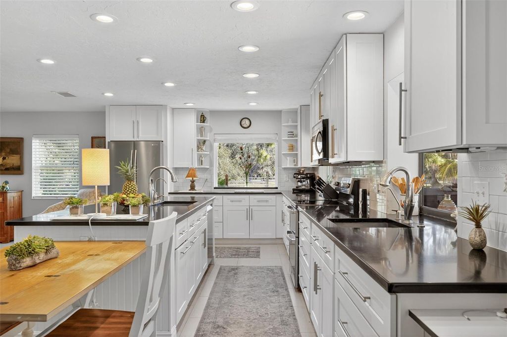 Photo of 6570 Old Ranch Road, Sarasota, FL 34241 (MLS # A4670782)