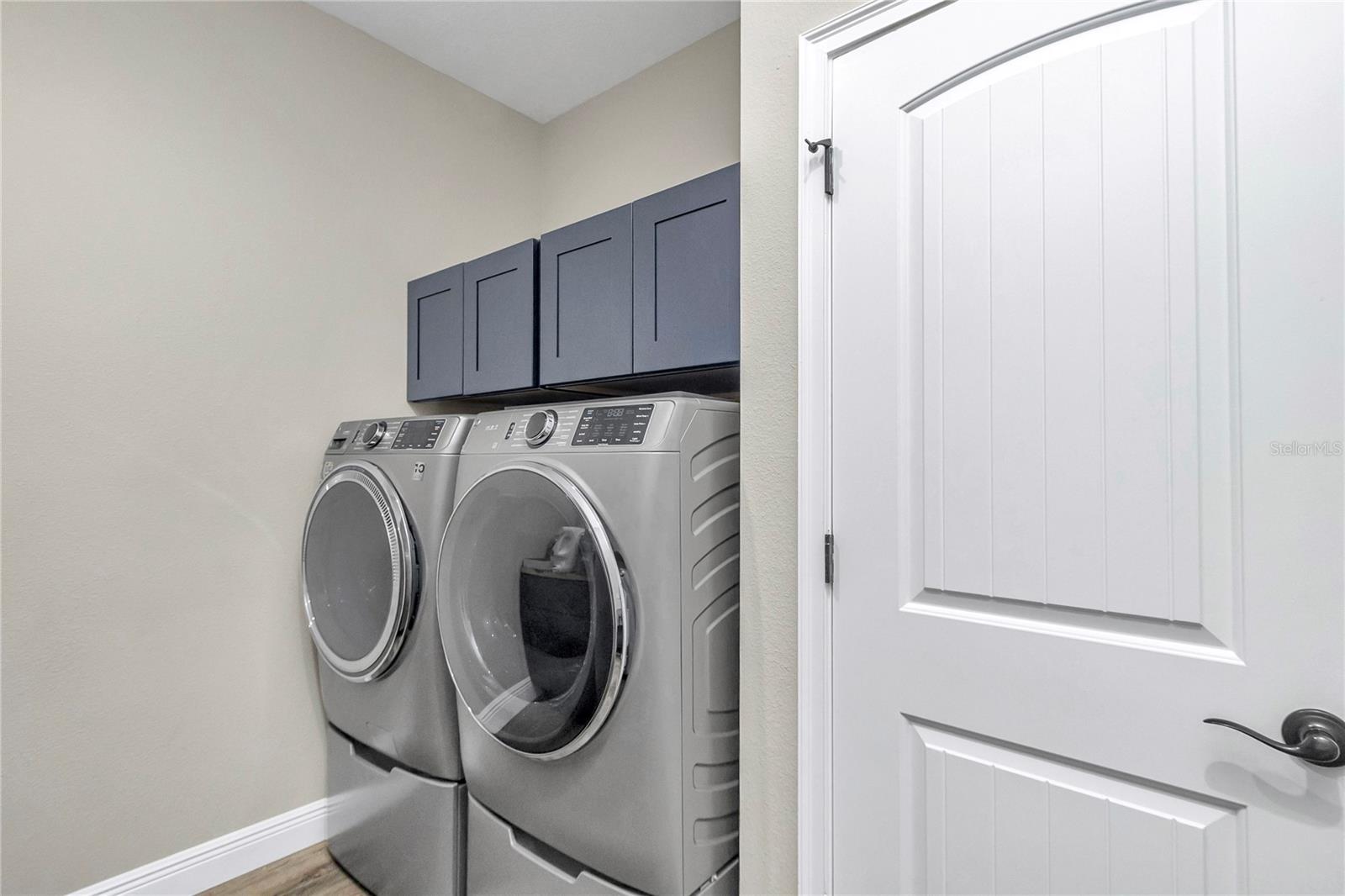 WILLISTON HLNDS - Residential