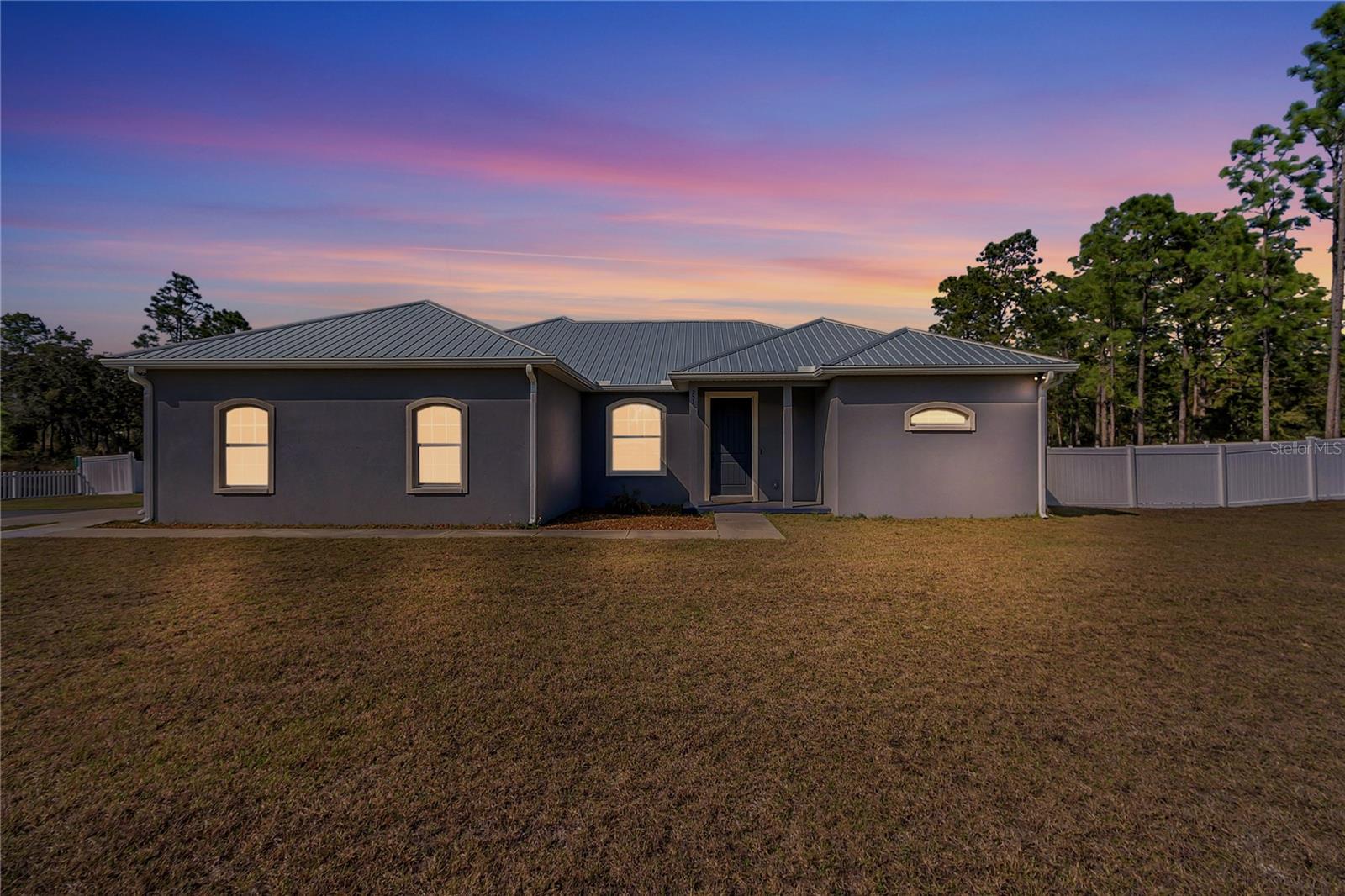 WILLISTON HLNDS - Residential