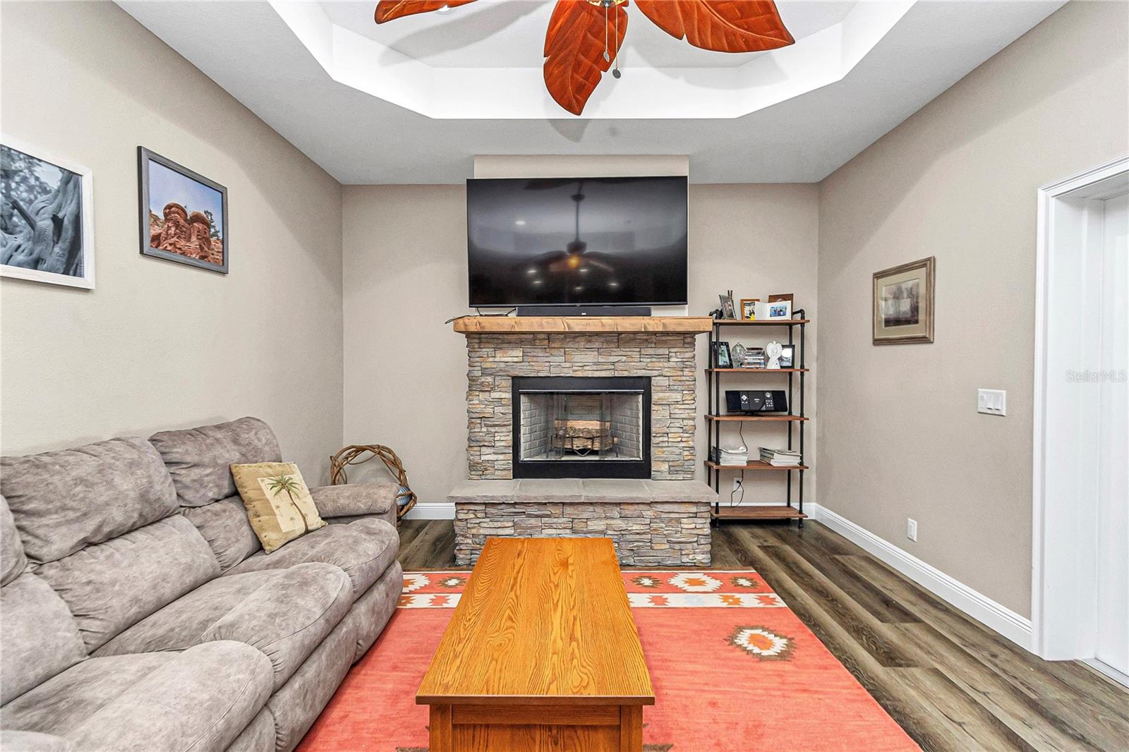 WILLISTON HLNDS - Residential