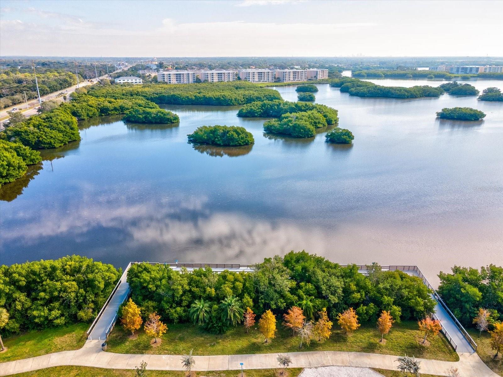 COUNTRY ESTATES - Residential