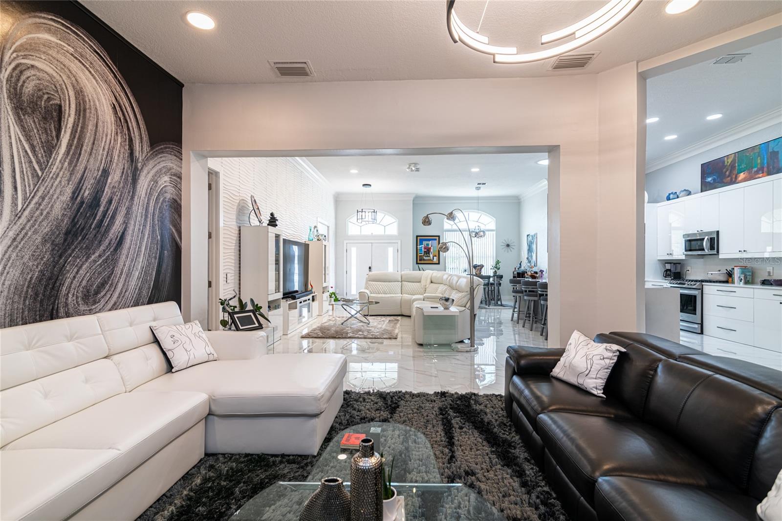 CALIENTE - Residential