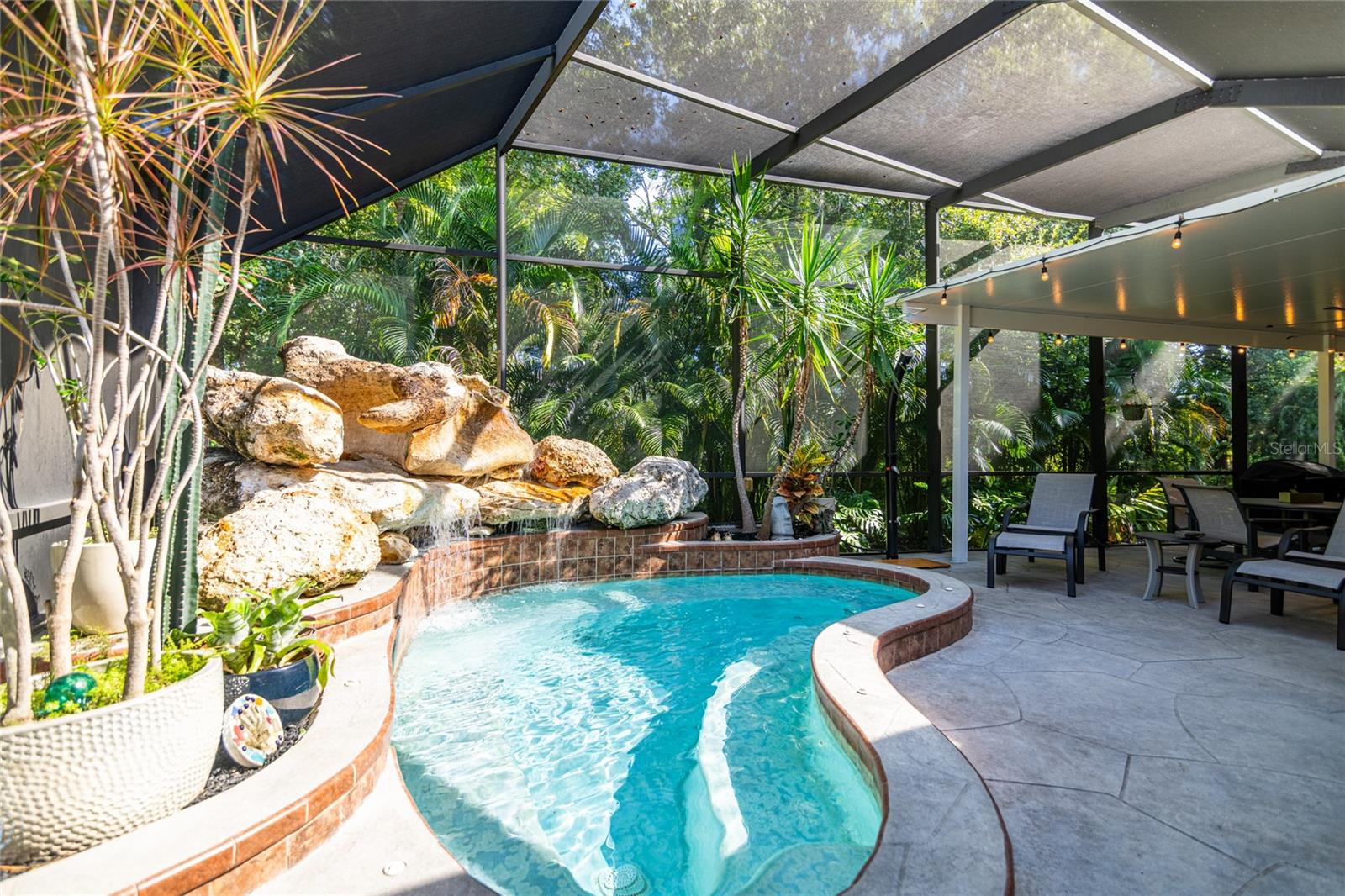 CALIENTE - Residential