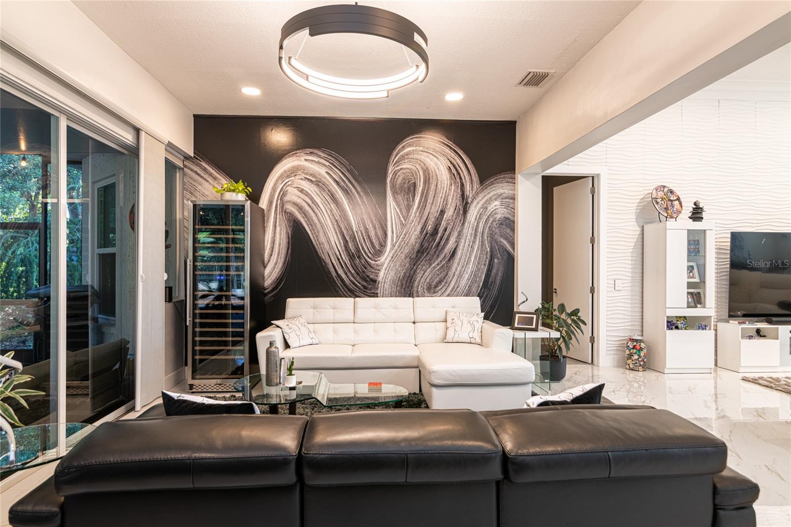 CALIENTE - Residential