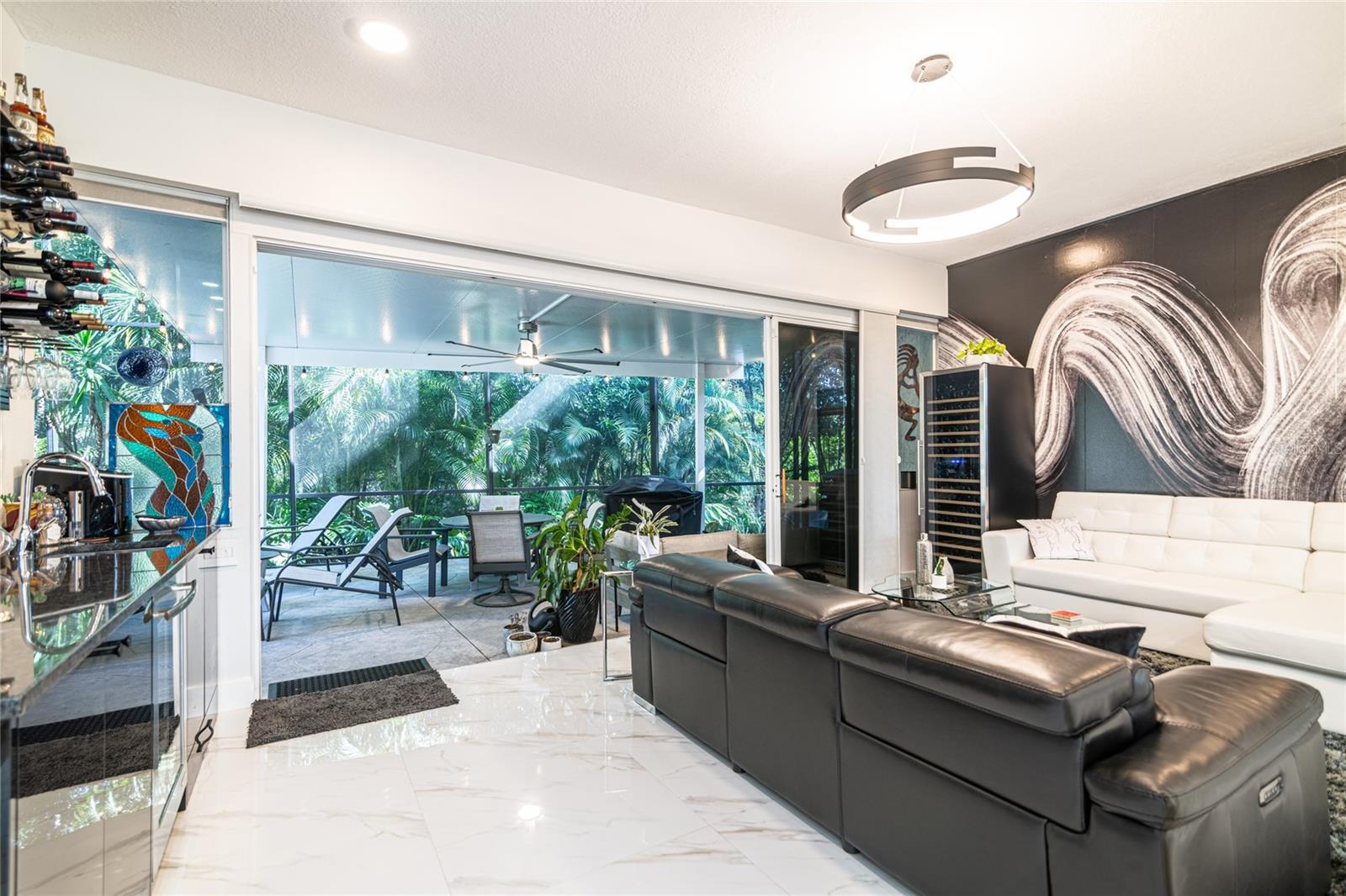 CALIENTE - Residential