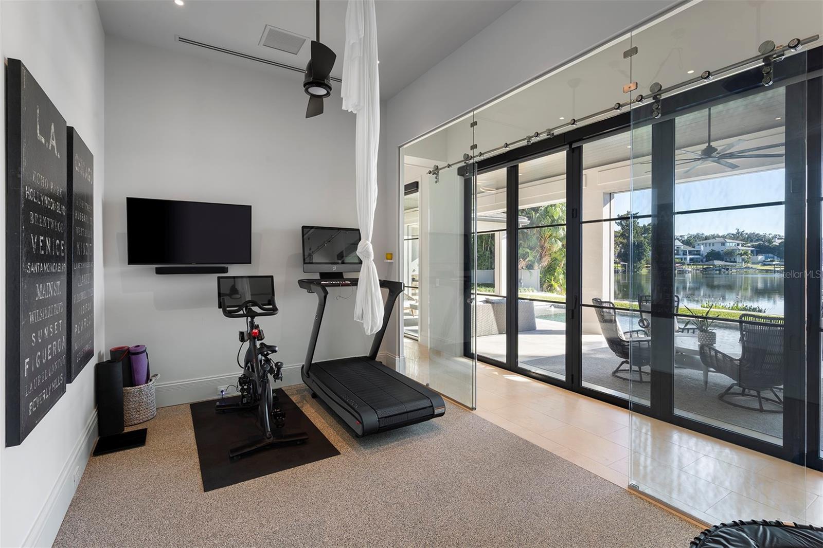 MERRITT PARK - Residential