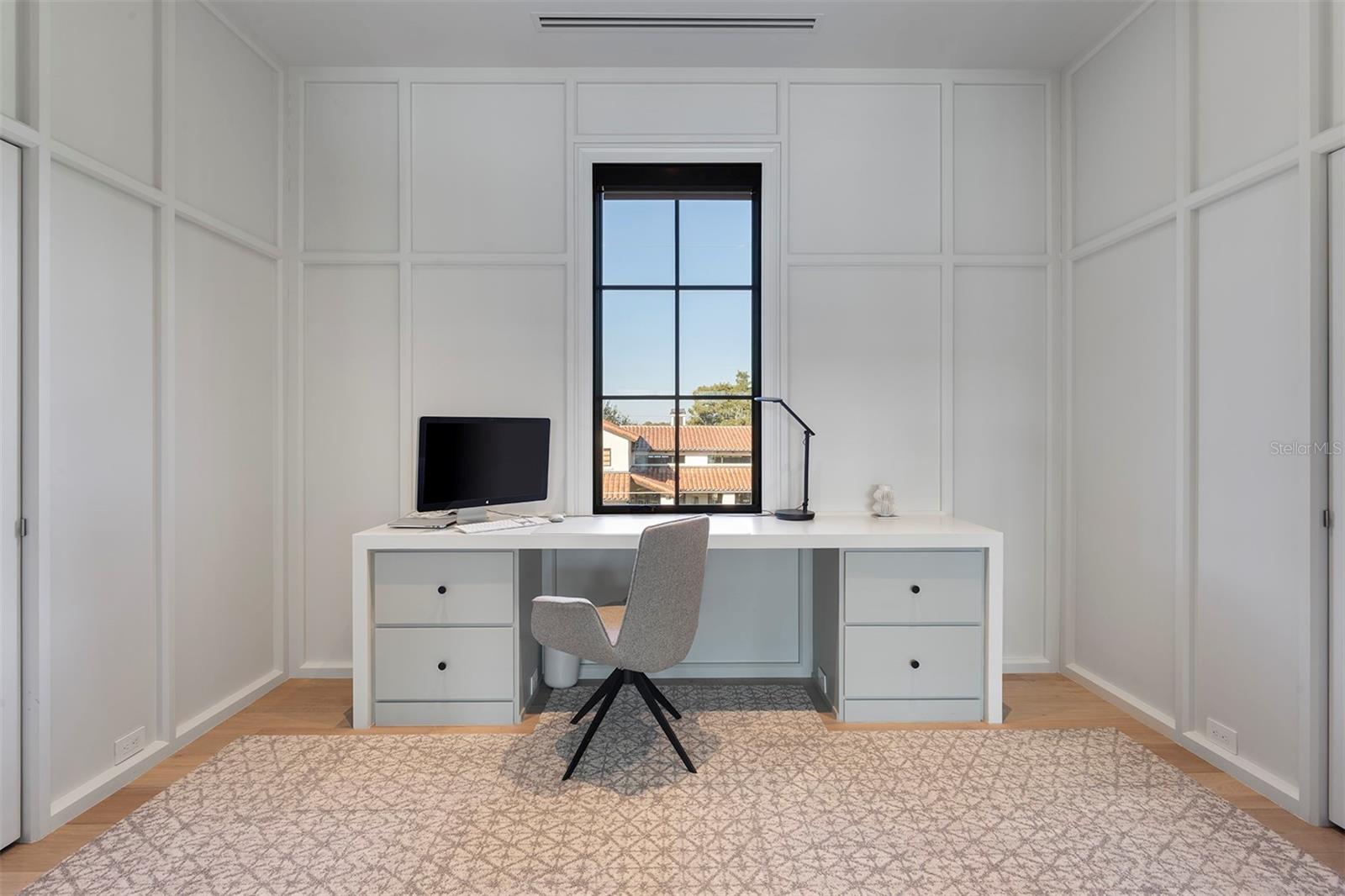 MERRITT PARK - Residential