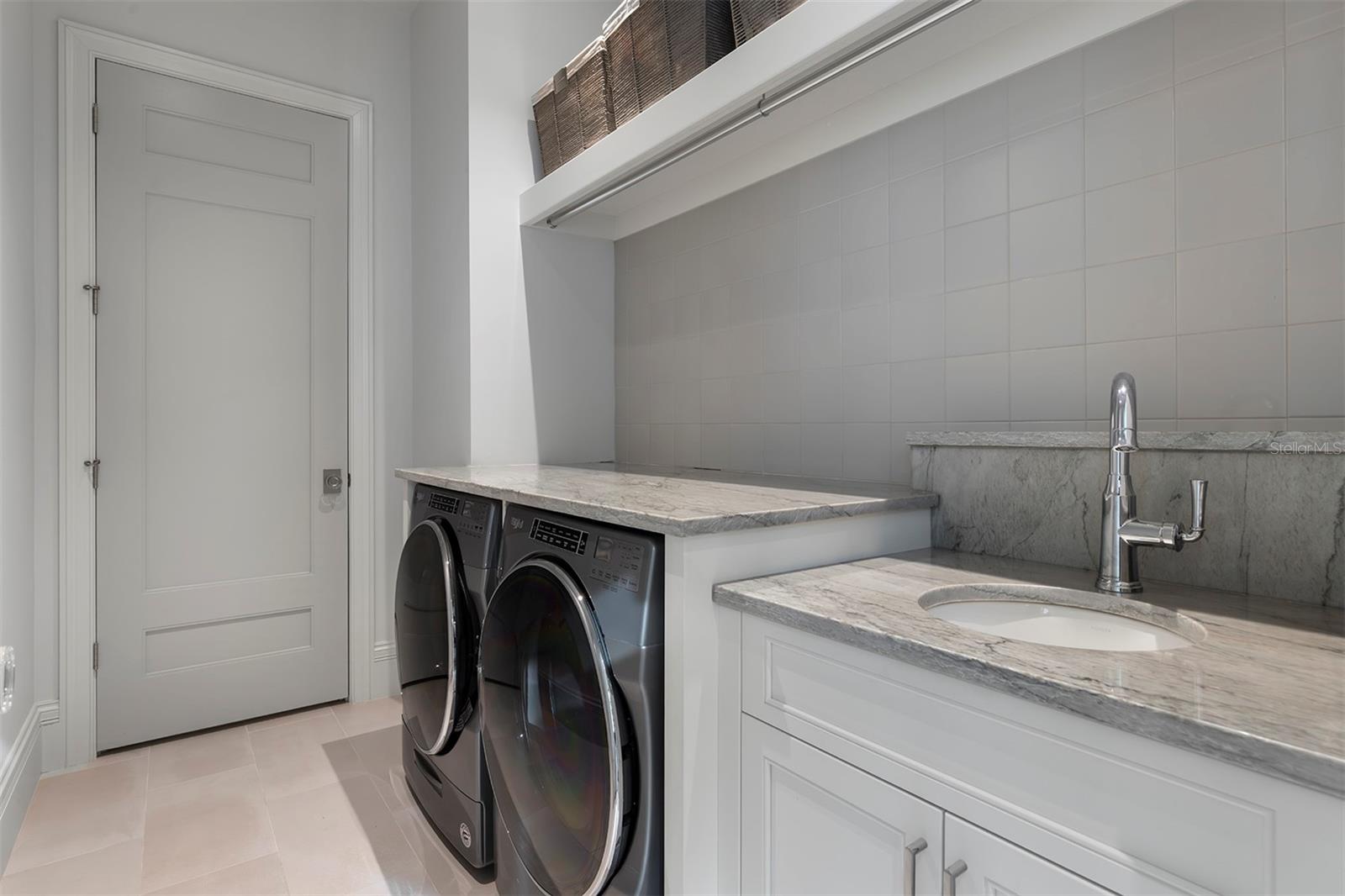 MERRITT PARK - Residential