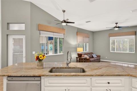 Tiny photo for 1960 NW 58th Court, Ocala, FL 34482 (MLS # OM734988)