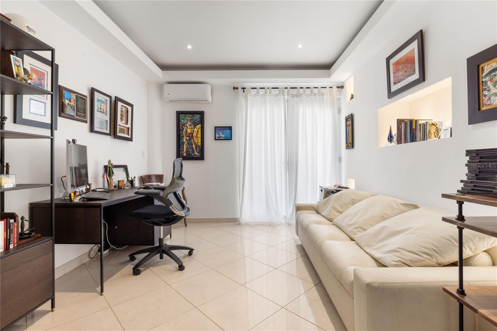 GARDEN HILLS NORTE - Residential