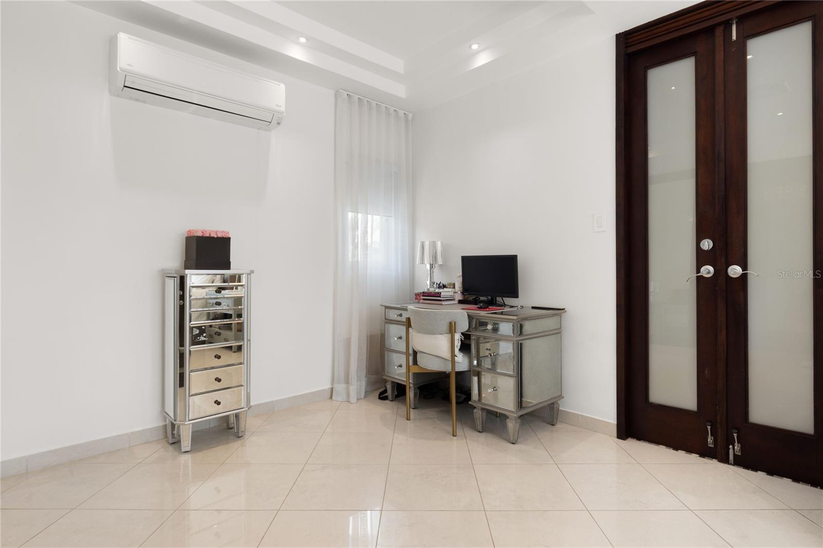 GARDEN HILLS NORTE - Residential