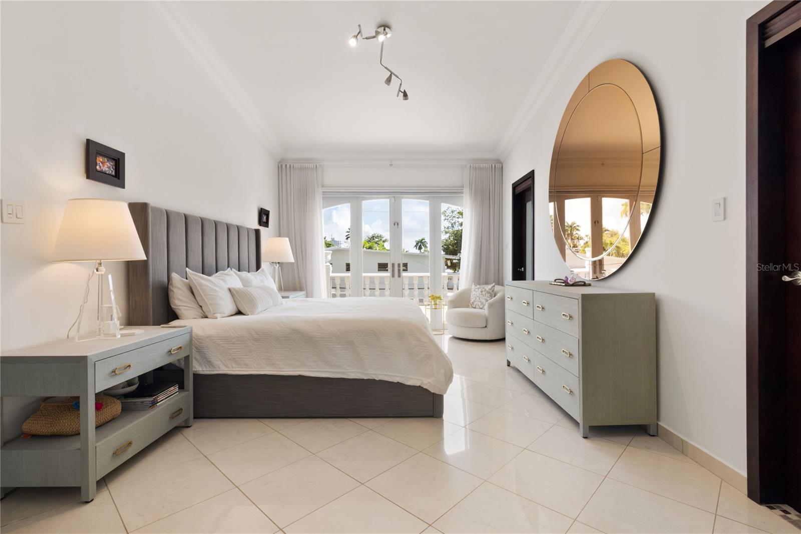 GARDEN HILLS NORTE - Residential