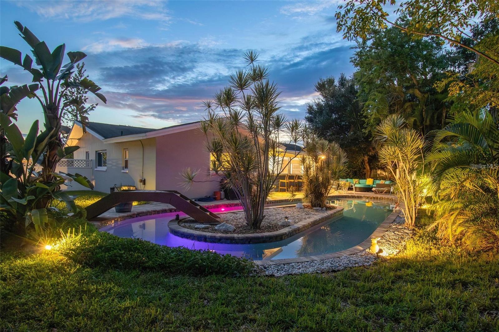 MIDWAY ACRES - Residential