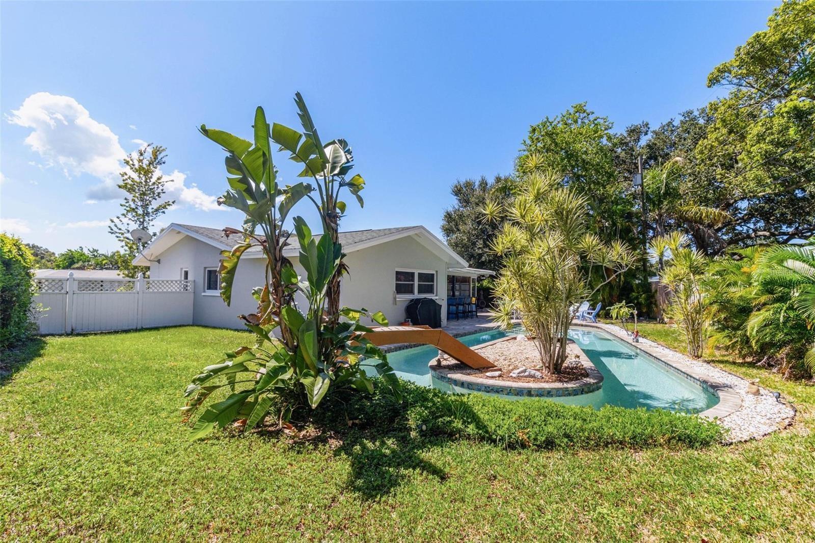 MIDWAY ACRES - Residential