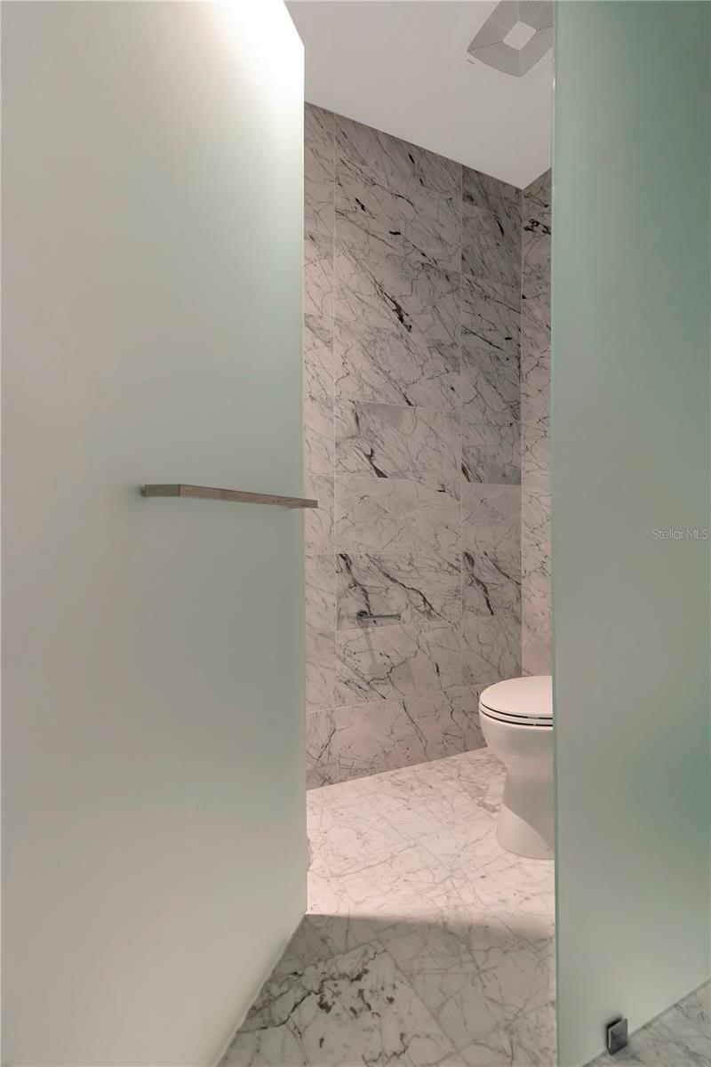 3105 BAY OAKS CONDO PCL #1203 - Residential