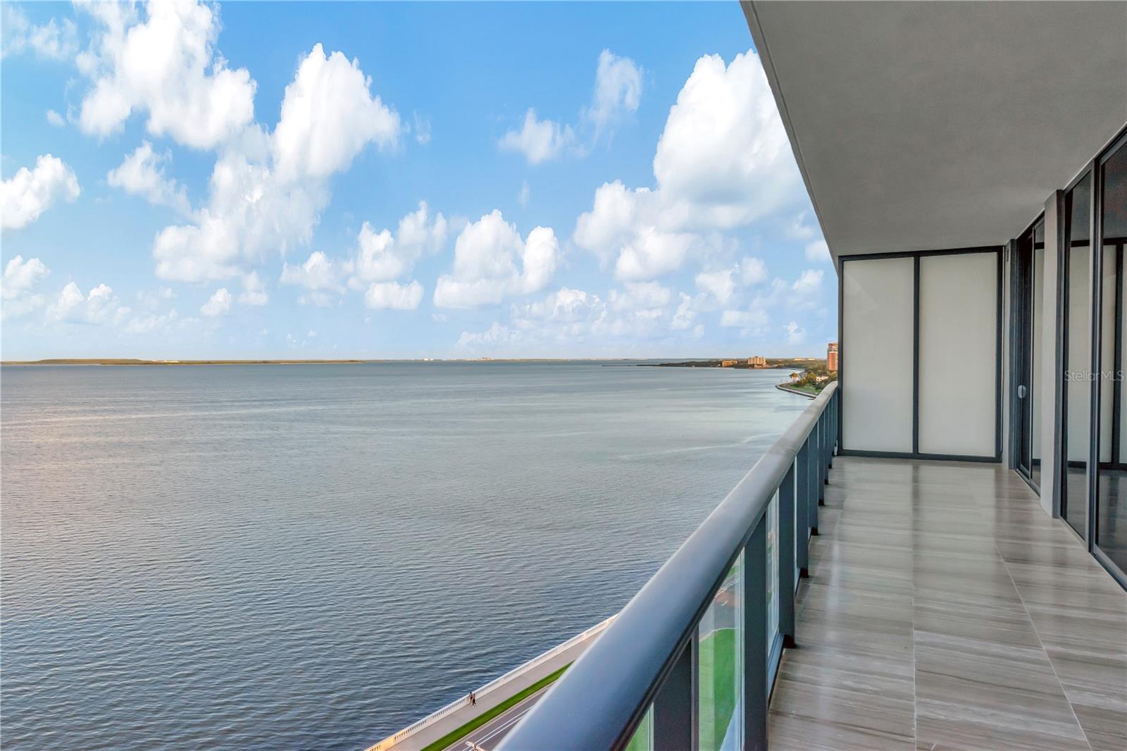 3105 BAY OAKS CONDO PCL #1203 - Residential