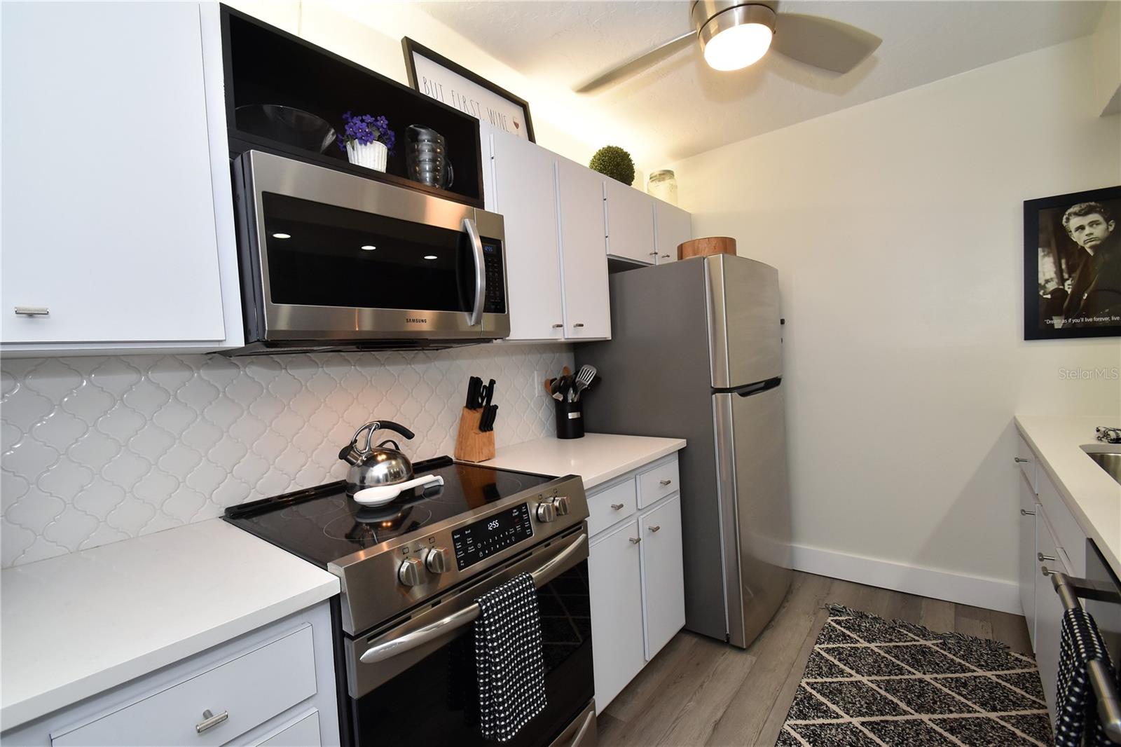 PELICAN COVE XIV - Residential Lease
