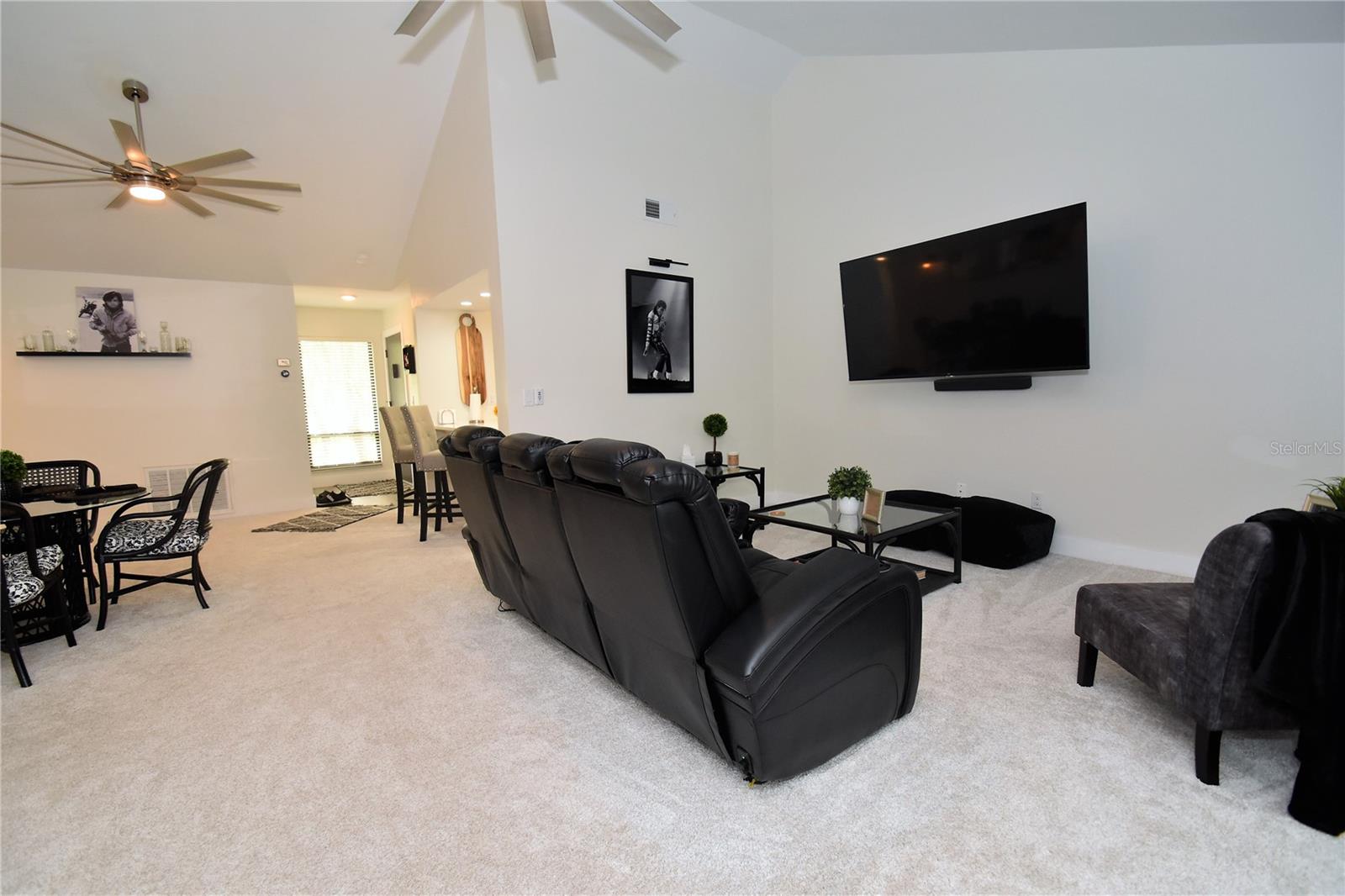 PELICAN COVE XIV - Residential Lease