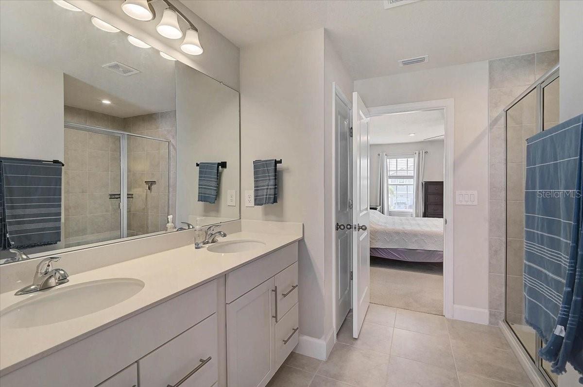 AVALON WOODS - Residential