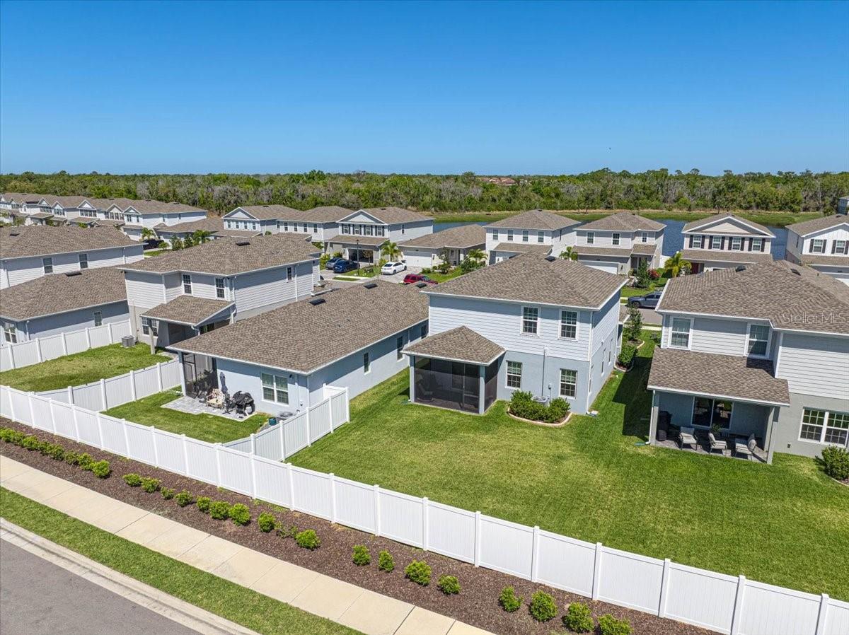 AVALON WOODS - Residential