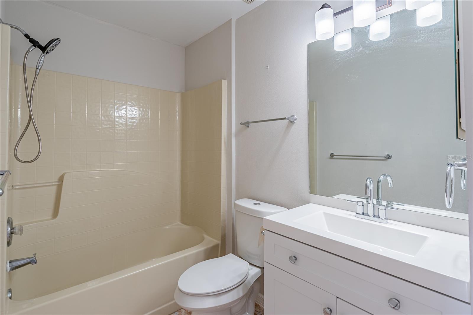 POINCIANA NBRHD 3 VILL 3 - Residential Income