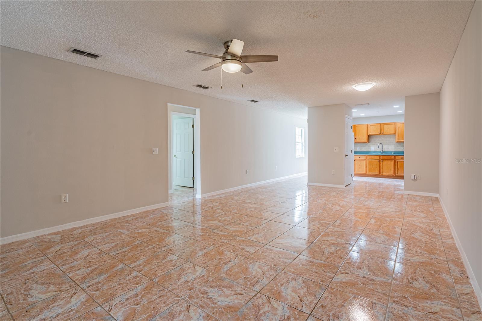 POINCIANA NBRHD 3 VILL 3 - Residential Income