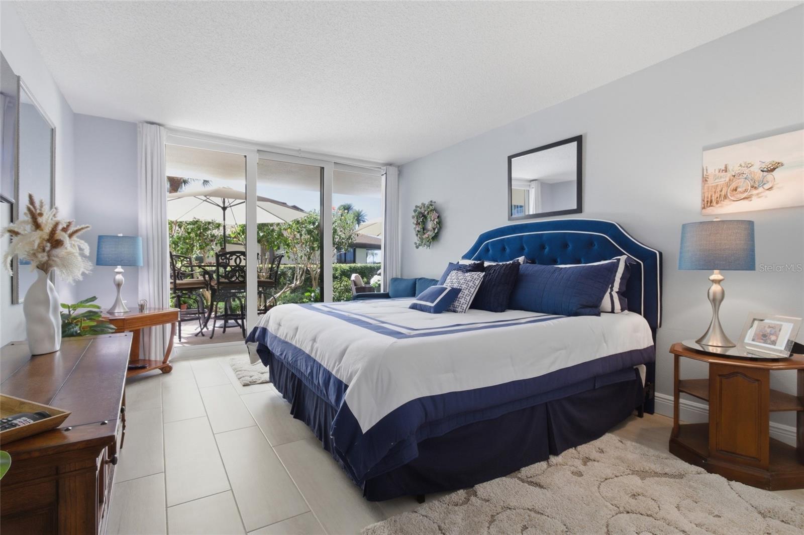 100 OAKMONT LANE 102