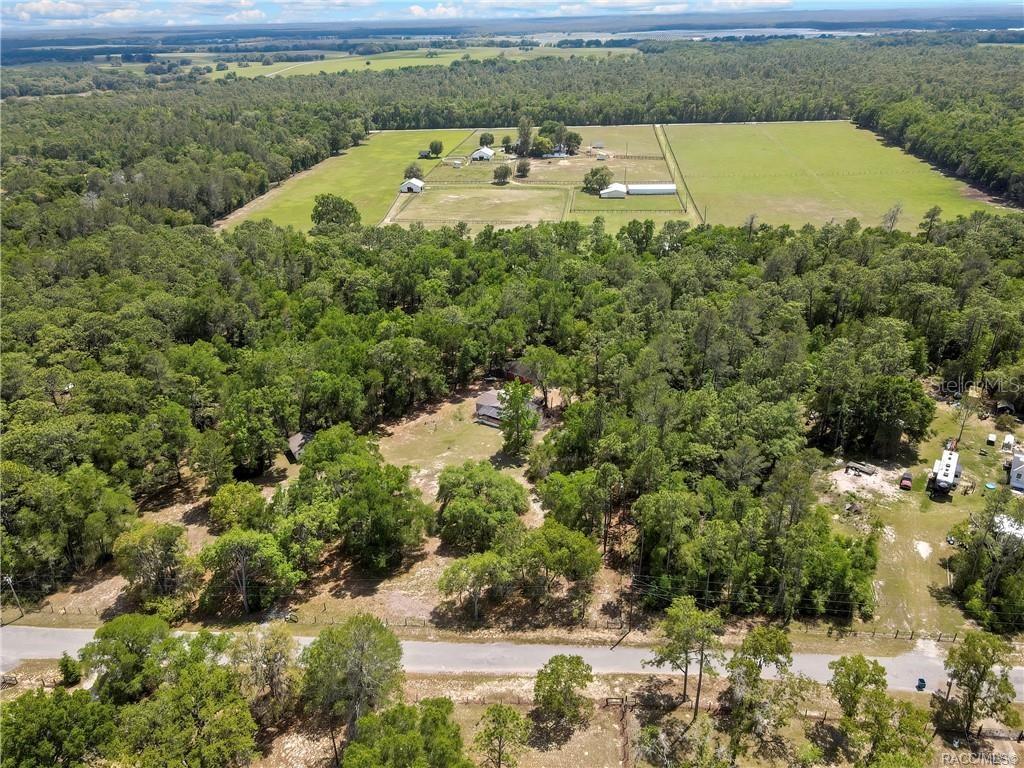 ISTACHATTA ACRES - Residential