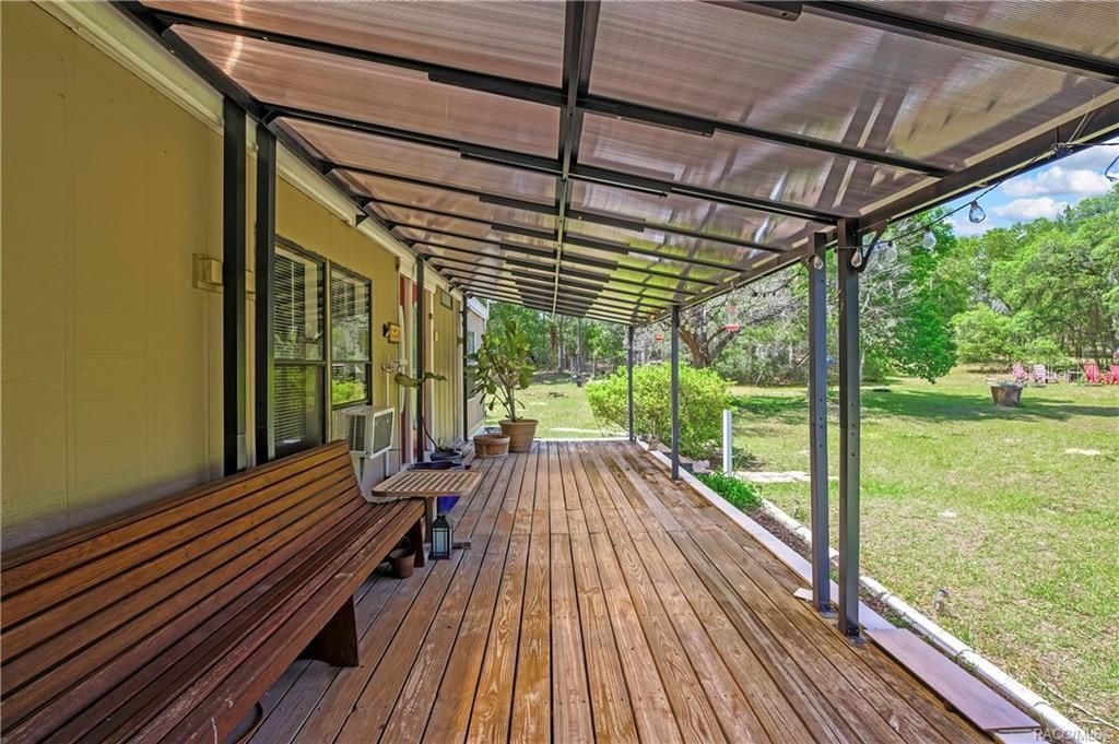 Photo of 27170 Townsend Boulevard, Brooksville, FL 34601 (MLS # OM723049)