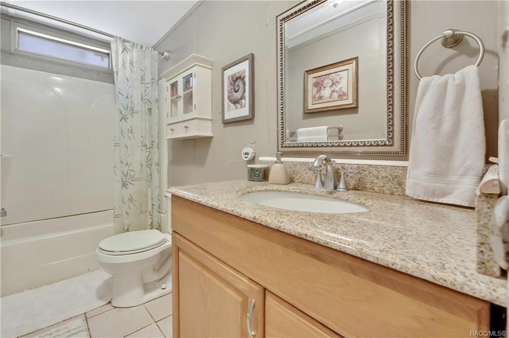 ISTACHATTA ACRES - Residential